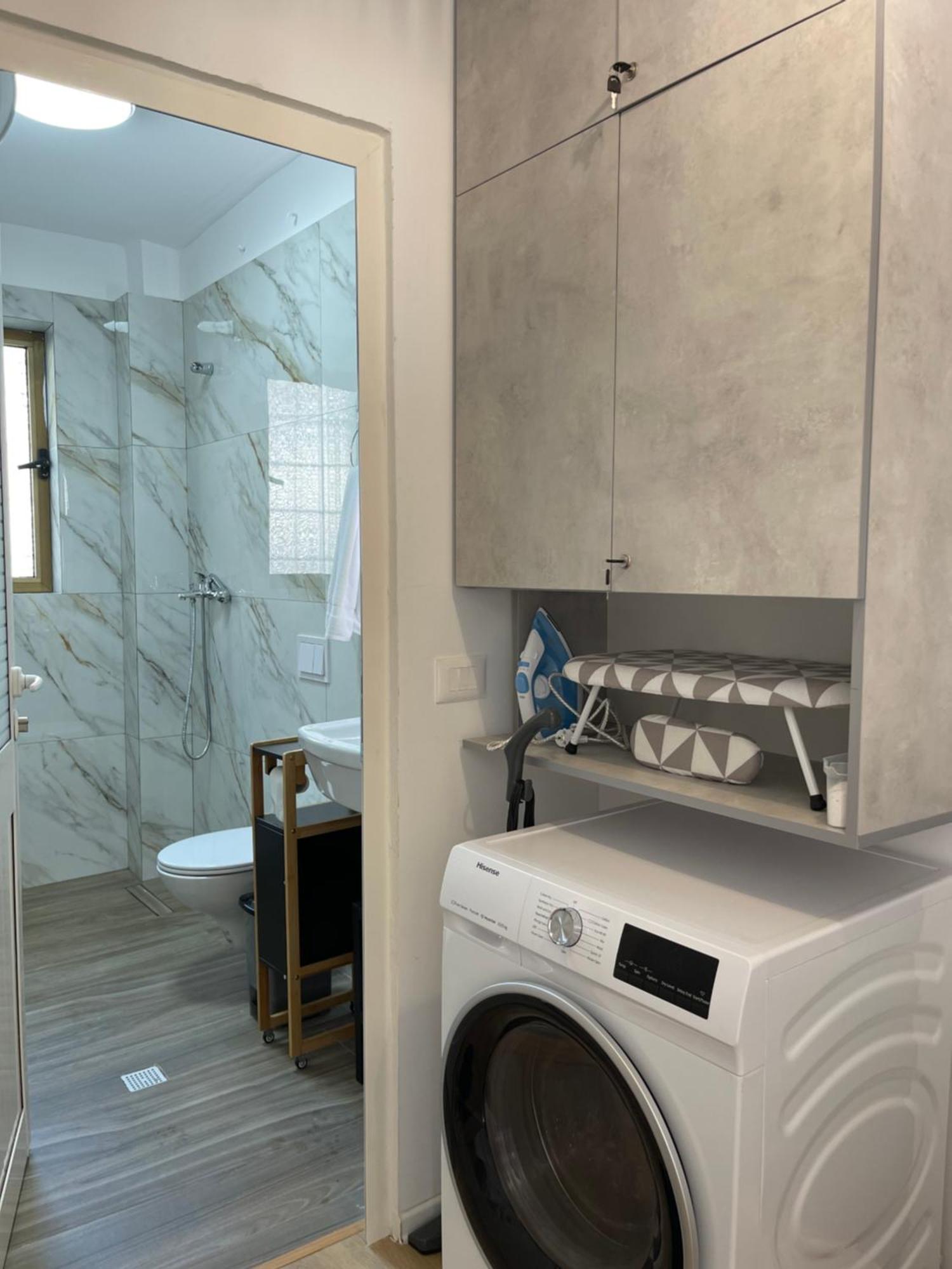 Sunny City Center Apartment Lezhe Luaran gambar