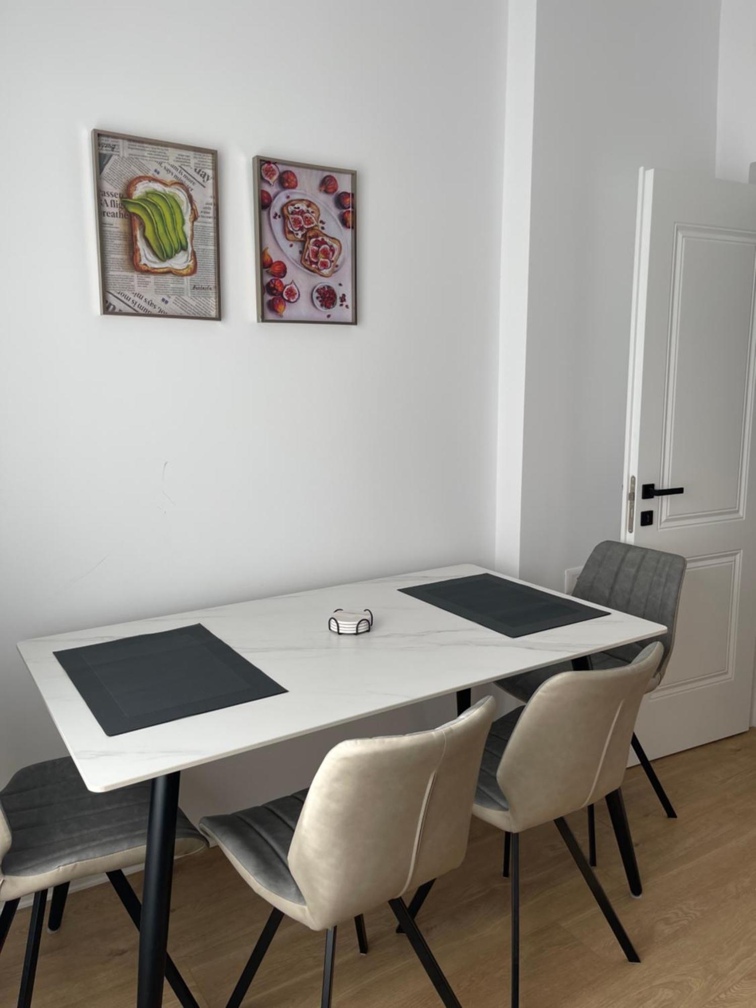 Sunny City Center Apartment Lezhe Luaran gambar